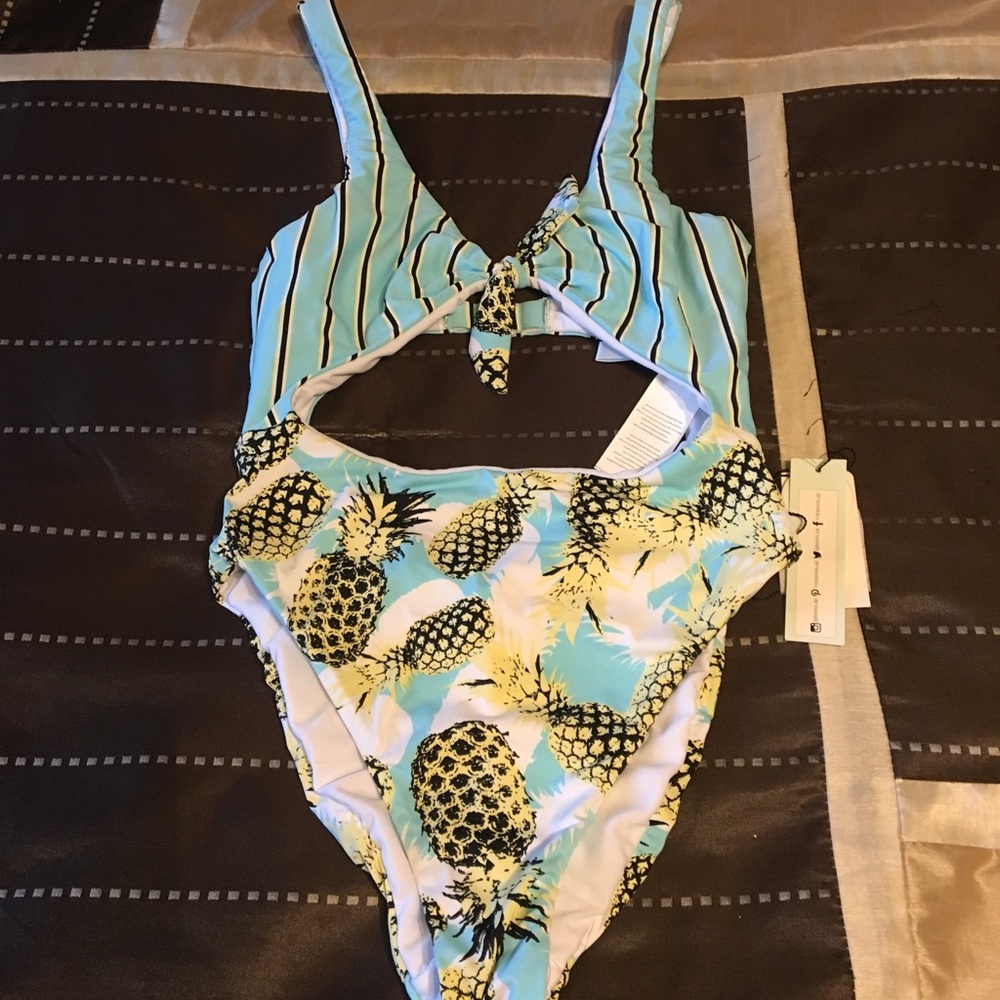 One Piece Bikini Lab Swimsuit